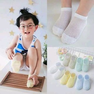 Tất lưới