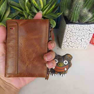 Ví da bò sáp ngựa điên