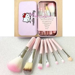 Bộ cọ trang điểm Hello-Kitty 7 cây