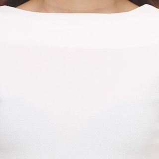 Đầm xòe cut out lưng sành điệu màu trắng