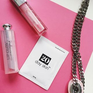 20 Days Skin - thực phẩm đẹp da