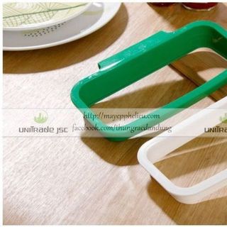 THANH NHỰA KẸP BỊ RÁC MÓC VÀO CỬA TỦ BẾP G-2708