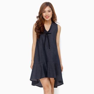 Đầm cổ trụ cột nơ phối đuôi cá duyên dáng denim