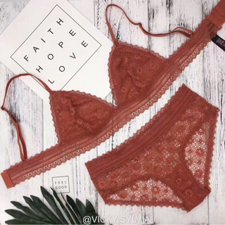Set bộ Bralette ko gọng ko mút Vicky