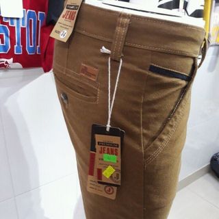 quần short kaki có độ co giản tốt mặc bao đẹp khỏi chê luôn nha