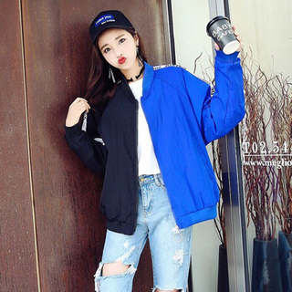 Dù 2 lớp phối màu nhé