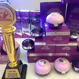 kem phấn nước MOCHA