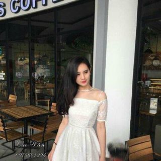 Đầm ren