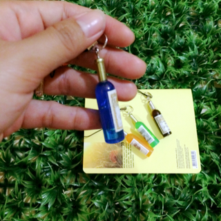 Móc khoá chai rượu