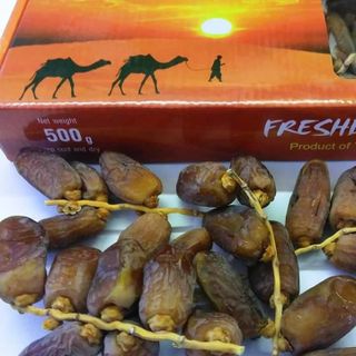 Quả Chà Là nguyên cành Tunisia