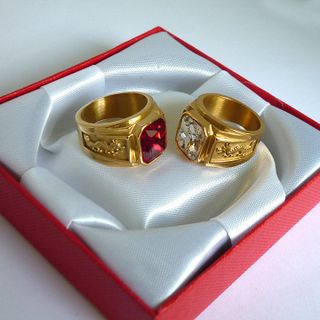 Nhẫn nam chạm hình rồng bên hông