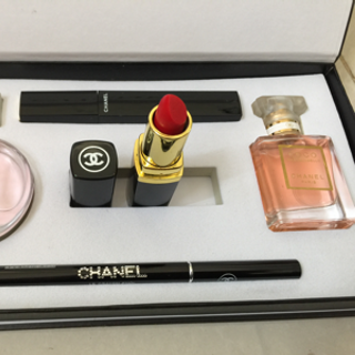 Bộ trang điểm 5 món