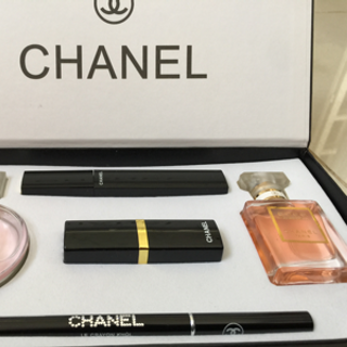 Bộ trang điểm 5 món