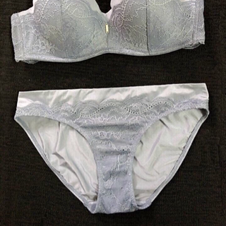 Set âu Cenka cúp ngang