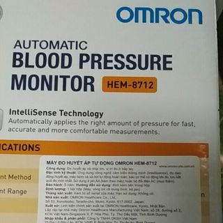 Máy đo huyết áp điện tử OMRON