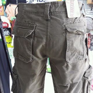 quần short kaki túi hộp mềm mịn mặc rất sang nhé giá rất rẻ nửa