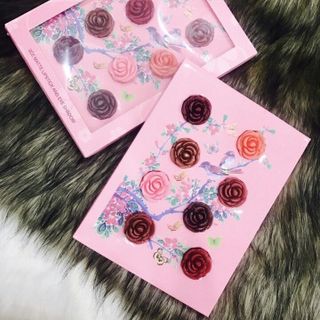 Bộ 3CEs MATTEs LIPSTICKs gồm 4 son môi 3CEs hoa hồng và 4 màu mắt 3CEs hoa hồng siêu dễ thương giá sỉ