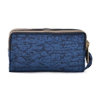 Ví cầm tay Kipling họa tiết lạ mắt - màu xanh đậm