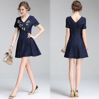 Đầm Jean Xòe Cổ Tim Thêu Kim Sa
