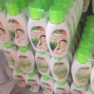 chuyên gia công gel mụn gel lột mụn các kiểu nha gia công mỹ phẩm luôn nhA
