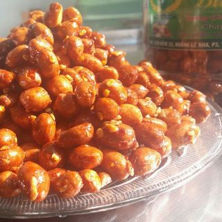 Đậu phộng rang tỏi ớt siêu ngon Bảo Khang