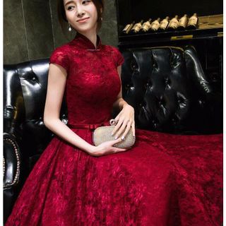 Đầm Xòe Ren Cổ Tàu