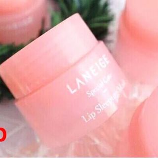 mặt nạ ngủ môi to