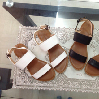 giày Sandal xẹp