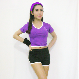Quần áo thể thao nữ ngắn áo croptop