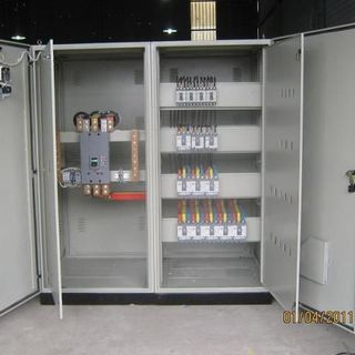 Hệ thống tủ bảng điện thang cáp máng cáp