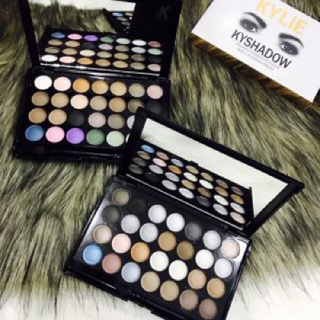 PHẤM MẮT 24 MÀU SỈ 95K