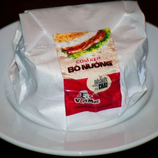 Cơm kẹp Bò nướng Vietmac
