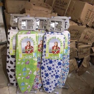 Giá để quần áo nhé