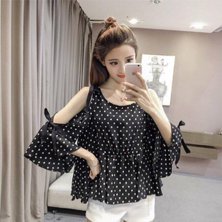 ÁO TAY XẺ NƠ ĐEN
