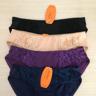 quần lót thun lạnh ren 2 bên