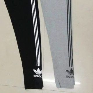 Quần Legging in sọc