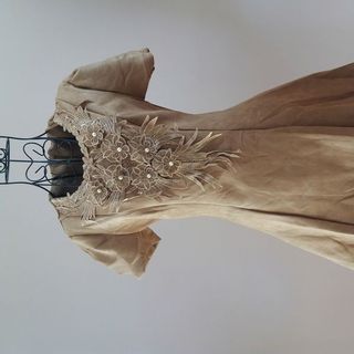 Đầm da lộn