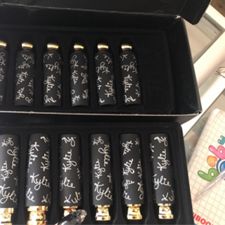 SON TÂY ĐỦ MÀU SỈ 49K
