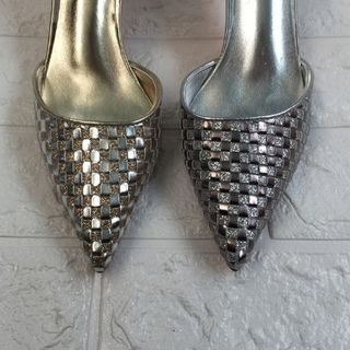 Giày kiểu dáng Hàn Quốc GVD-001