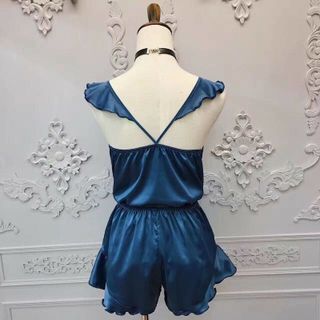 bộ ngủ bèo vai