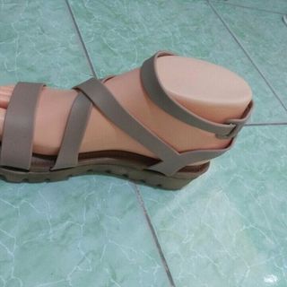 Giày