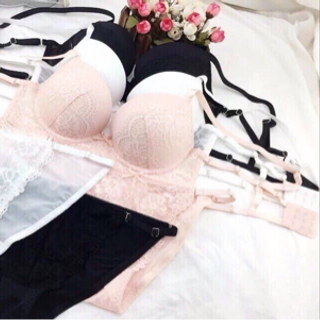 Set âu phối quần dây sexy Perfect
