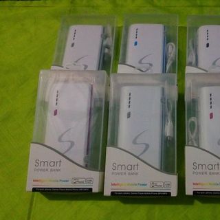 Sạc dự phòng chữ S