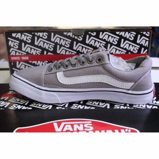 Giầy chất đẹp đủ màu đủ size