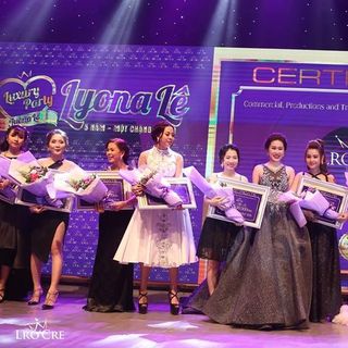 Mỹ phẩm cao cấp Lrocre