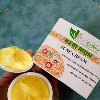 TRỊ MỤN LINH HƯƠNG