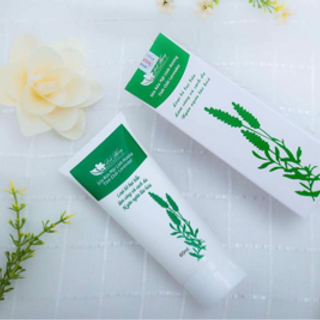 SỮA RỬA MẶT LINH HƯƠNG