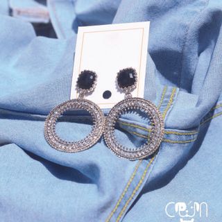 Bông tai thời trang đính đá