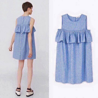 Đầm form rộng