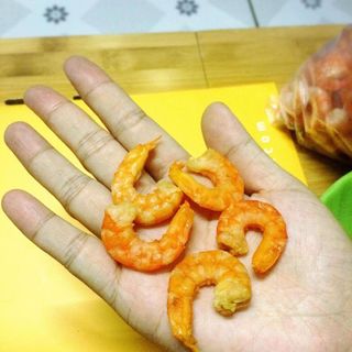 Tôm khô lớn
